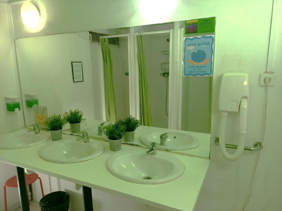 Diagonal House Hostel Barcelona Rum bild